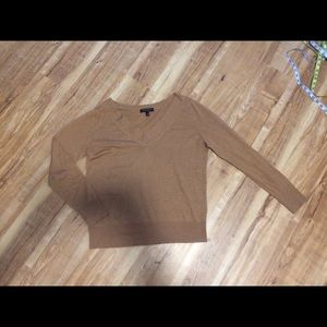 Banana Republic Sweater NWOT Size M